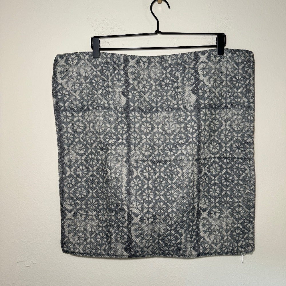 Woven Nook Pillow Cover Mosaic Tile Grey Square NWOT